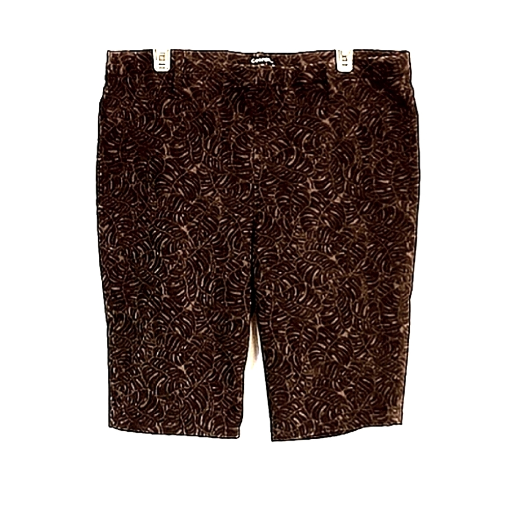 GEORGE Bermuda Length Shorts